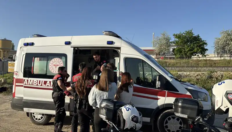 Arkadaşının Dalla Uzağına Uzandığı Hayat Hikayesi