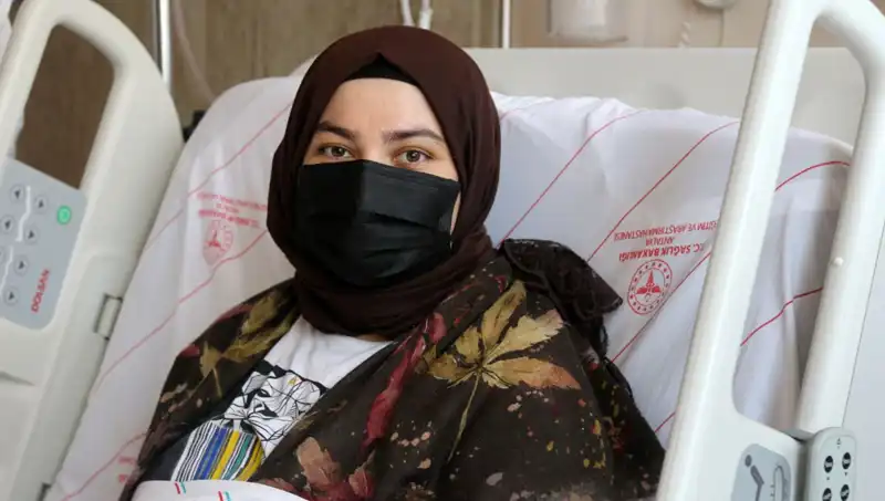 Bitki Çaylarının Gizli Tehlikesi: Karaciğer Yetmezliği ve Nakil Süreci