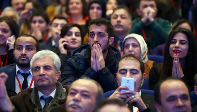 2025'te 15 Bin Sözleşmeli Öğretmen Atamaları İçin Sınav Tarihleri Açıklandı!