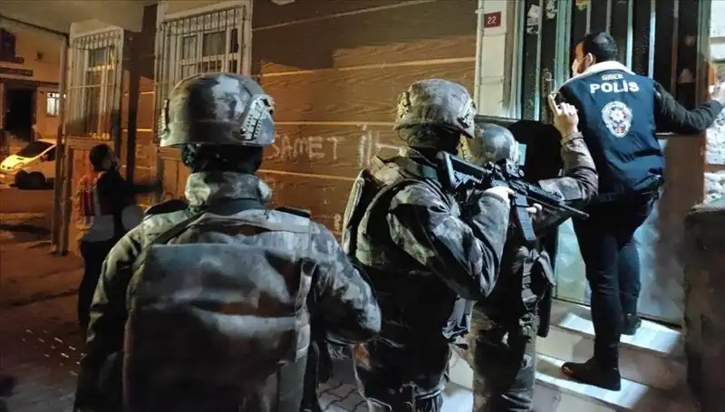 Türkiye'de Bet ve Kara Para Operasyonu: 500 Milyon Lira Değerinde Mal Varlığına El Konuldu!