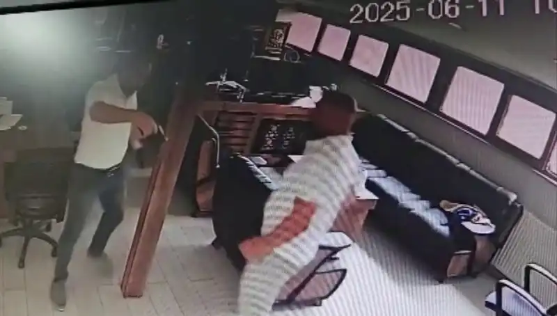 Alacak Verecek Meselesi: İş İnsanını Kalfa Tarafından Öldürüldü!