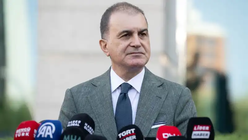 Ömer Çelik'ten Sert Tepki: Meşru Demokratik Alanı Tehdit Eden Açıklamalara Anlam Veremiyoruz