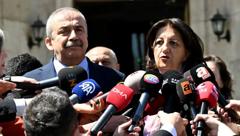 Sırrı Süreyya Önder'in Sağlık Durumu ve Hayatı Hakkında Bilgiler