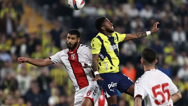 Fenerbahçe'de Uyum Bozuldu: Sistem İflas Etti mi?