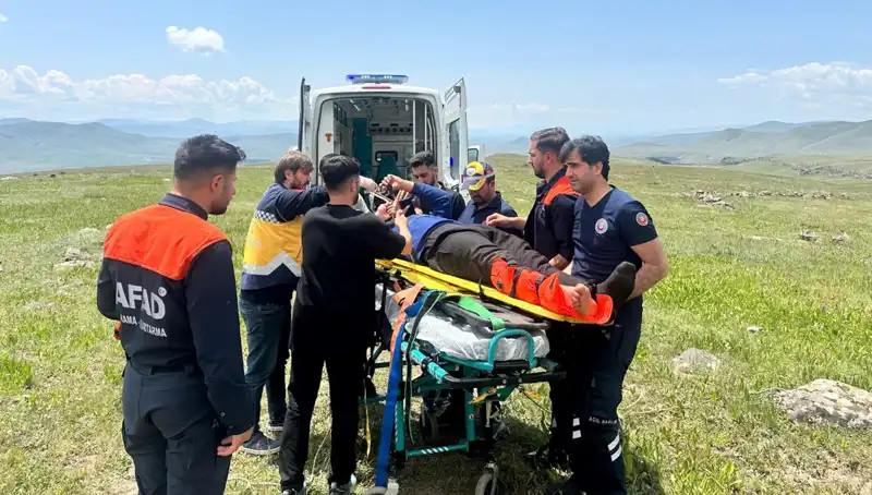 Kayalıkta Düşen Çoban İçin İnanılmaz Kurtarma Operasyonu Gerçekleşti