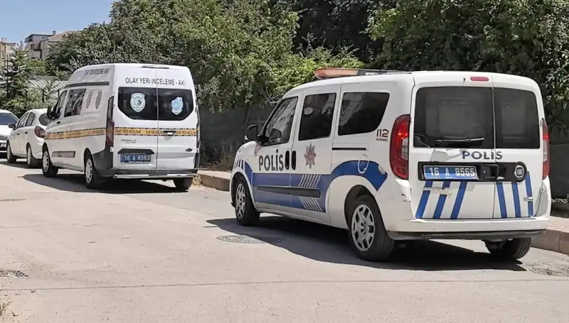 Bir Aylık Bebeğin Gizemli Ölümü: Kusmuğunda Boğulmuş Olabilir mi?