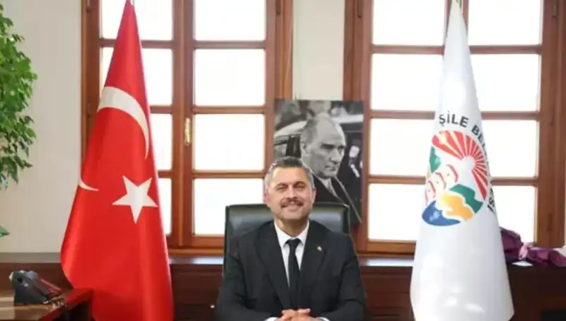 Şile Belediye Başkanı Özgür Kabadayı Kimdir? İşte Hayatı ve Başarıları