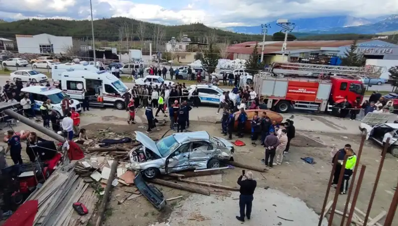 Bayram Tatilinde Trafik Kazalarının Sarsıcı Rakamları: 57 Can Kaybı, 6 Bin 533 Yaralı