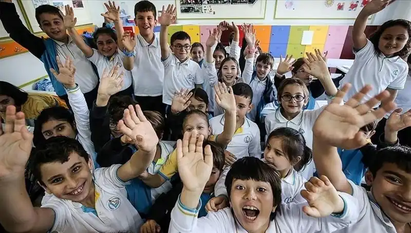 9 Günlük Bayram Tatilinin Ardından Okullar Yeniden Açıldı!