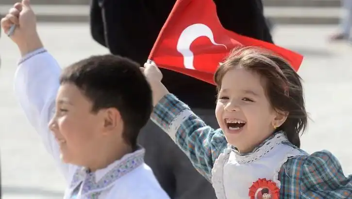 23 Nisan Ulusal Egemenlik ve Çocuk Bayramı 2024'te Tatil Mi?