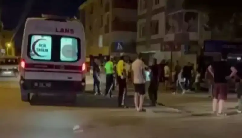Alkollü Sürücünün Yaya Tacizi: Kamyonet Kazası Anbean Görüntülendi