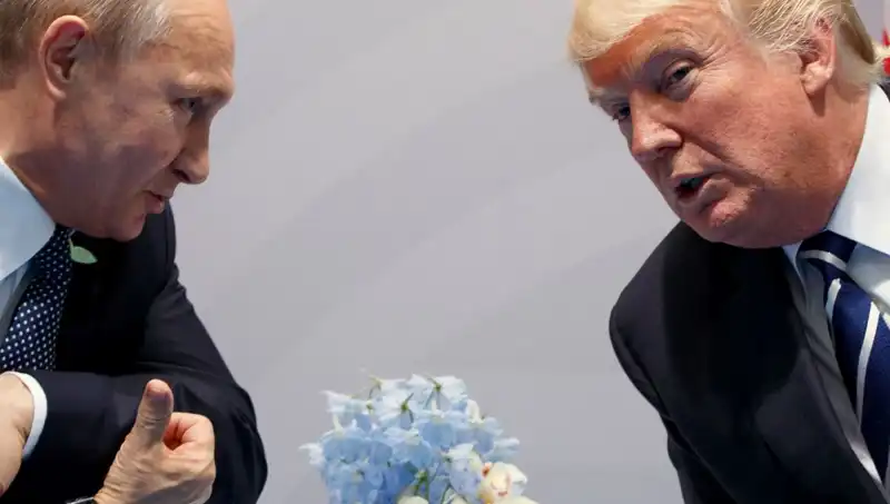 Trump’tan Şaşırtan Açıklama: Putin İle İlişkileri Kesmediğini Açıkladı