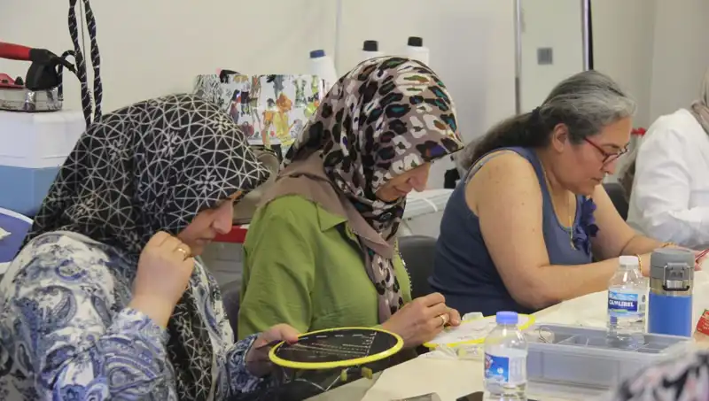 Tel Kırma Sanatıyla Aile Ekonomisine Destek: Geleneksel El Sanatları Nasıl Çiçek Açıyor?