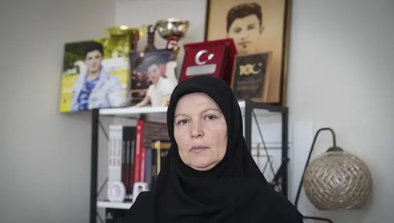 15 Temmuz’un Kahraman Şehidi: 16 Yaşındaki Mahir Ayabak ve Annelerinin Bitmeyen Acısı