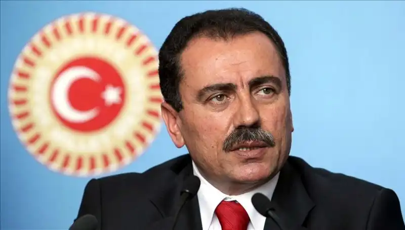 Muhsin Yazıcıoğlu: Türk Siyasetinin Unutulmaz İsimlerinden Biri