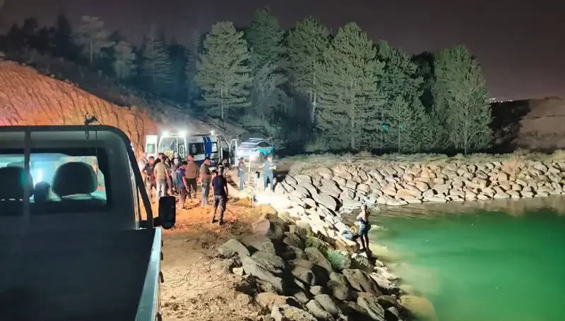Gölette Doğum Günü Kutlayan Genç Kız Hayatını Kaybetti