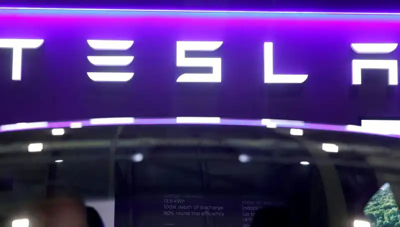 Tesla'nın "Robotaxi" Projesi: Sürücüsüz Taksi Deneyimi Gerçekleşiyor