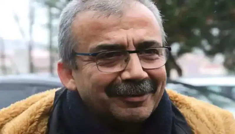 Sırrı Süreyya Önder'in Sağlık Mücadelesi: Hastalığı ve Geçmişi