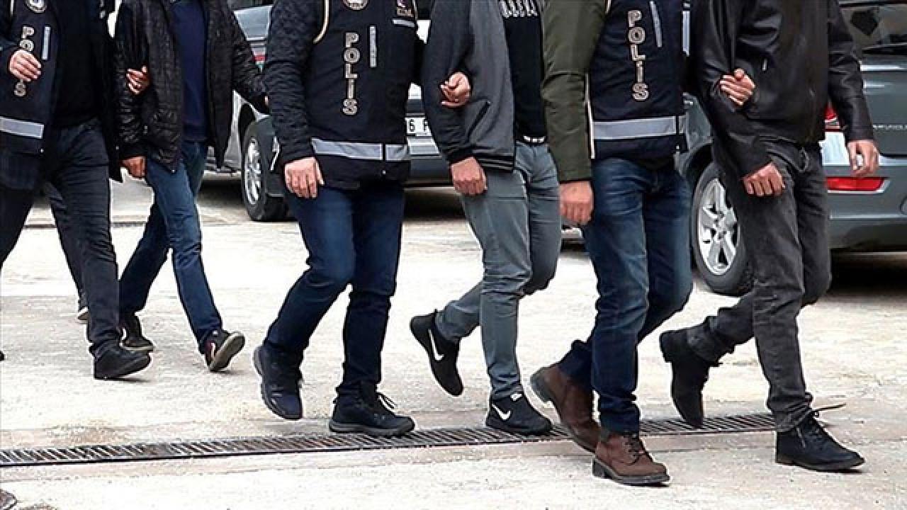 71 kişi FETÖ operasyonuyla gözaltına alındı