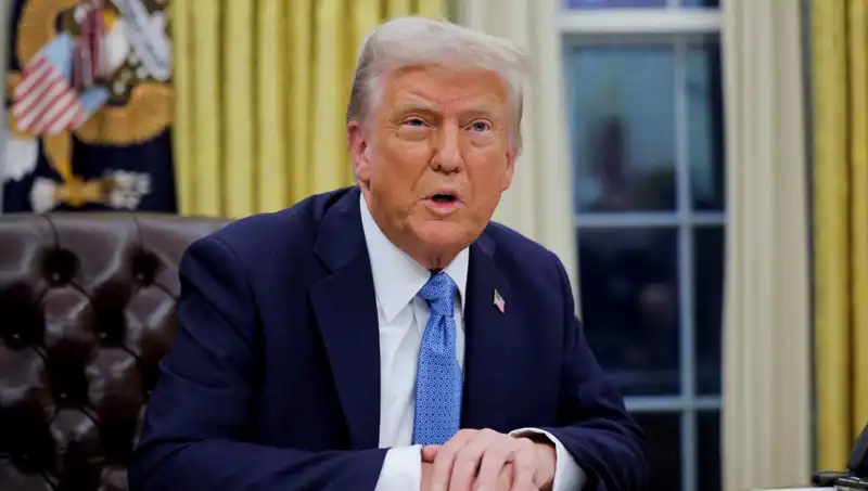 Trump'tan Şaşırtan Açıklama: İran'dan Petrol Alan Ülkelere Yaptırım Geliyor!