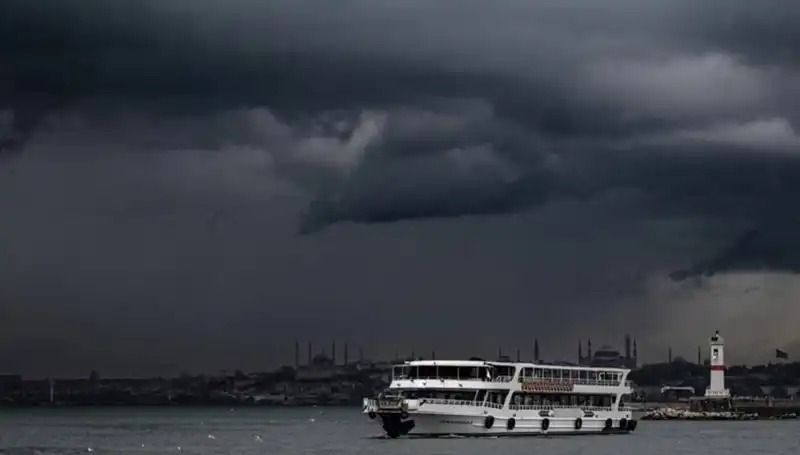 İstanbul’da Sağağın Eşiği: Meteoroloji Açıkladı, Hazırlığınızı Yapın!