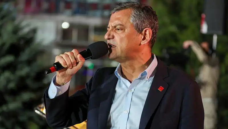 Özgür Özel'den Çarpıcı Açıklama: CHP Provokasyonlara Karşı Dimdik Ayakta!