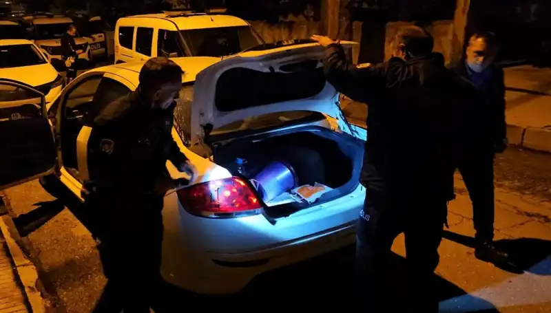 Kaçışın Ardından 7 Yıl İki Kere Elde Edilen Ehliyete El Konuldu!
