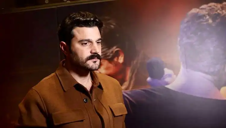 Murat Göğebakan: Kalbim Yaralı Dizisi Oyuncu Kadrosu Neler Sunuyor?
