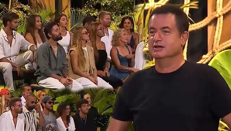 Survivor Birleşme Partisinde Şarkı Yarışması Coşkusu: Unutulmaz Anlar!