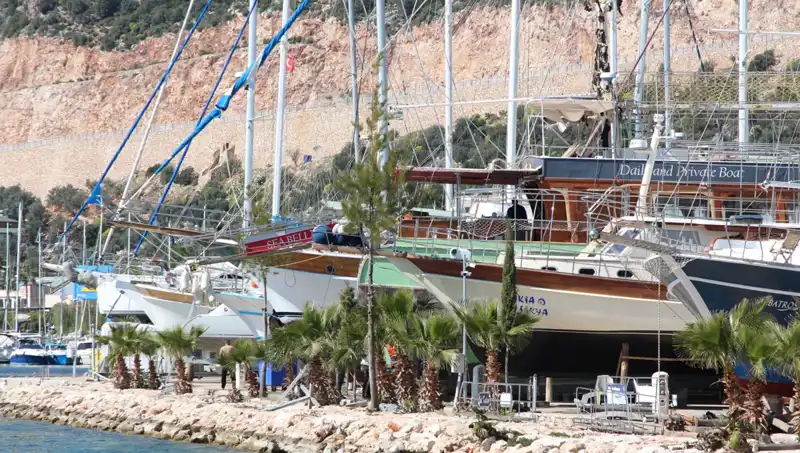 Kaş'ta Gezi Tekneleri Yaz Sezonunu Coşkuyla Bekliyor!