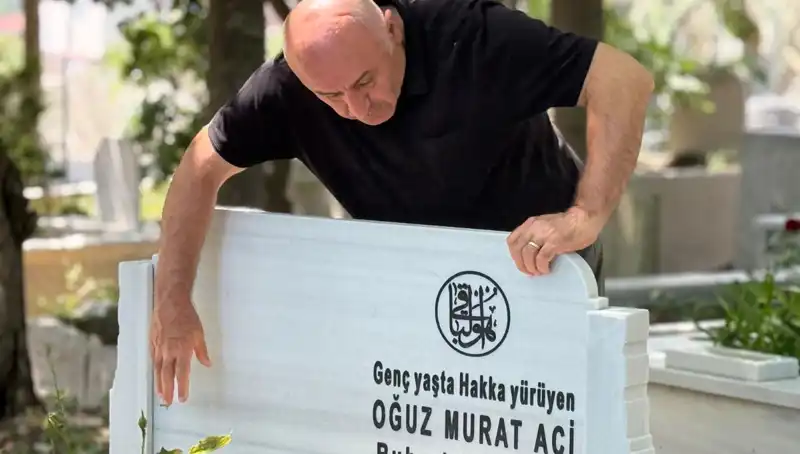 Aci Ailesinin Unutulmaz ve Hüzünlü Babalar Günü Anısı