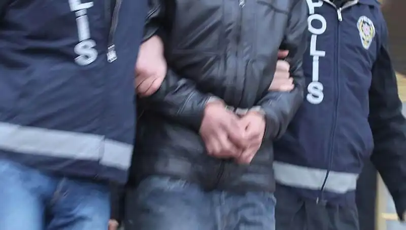 Konya'da Çarpıcı Dolandırıcılık Operasyonu: 13 Kişi Gözaltına Alındı