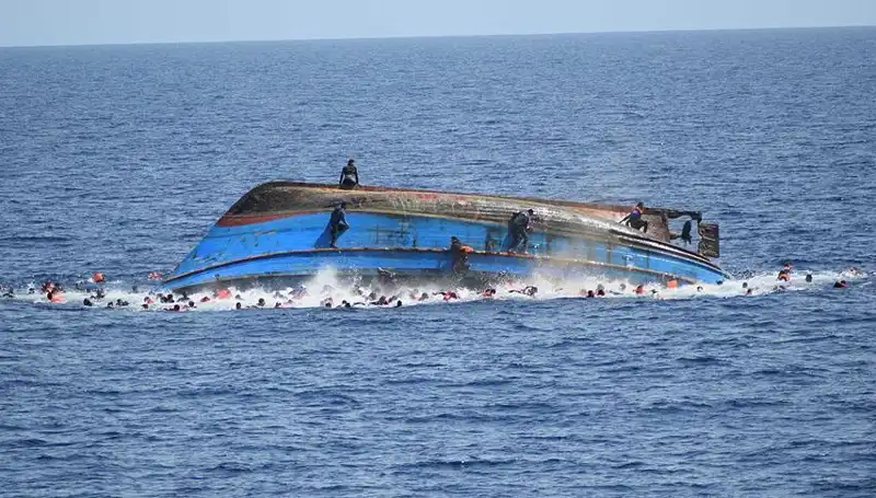 Filipinler’de Gemi Faciası: 4 Kişi Hayatını Kaybetti, 7 Kişi Kayboldu