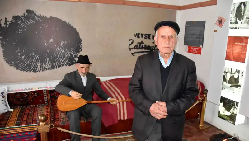 Aşık Veysel’in Hayatına Dair Bilinmeyenler: "Ben Asıl Şimdi Kör Oldum"