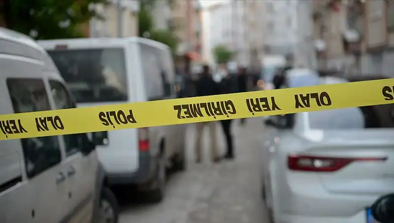 Sakarya'da Balkondan Düşen Hamile Kadın Hayatını Kaybetti