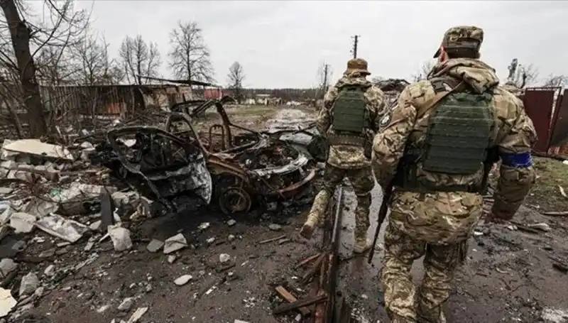 Rusya'nın Luhansk'taki Kontrolü: Savaşın Seyrini Değiştiren Gelişme