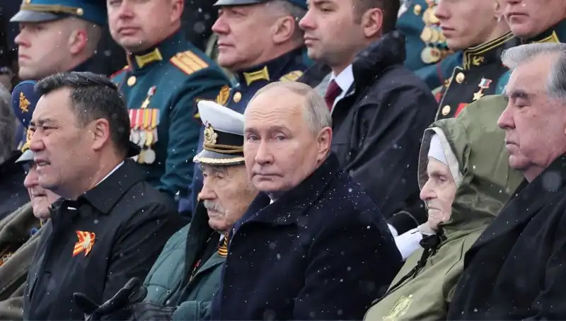 Rus Ordusu Güçleniyor: Putin’in Tarihi Askeri Hamlesi Neyi Amaçlıyor?