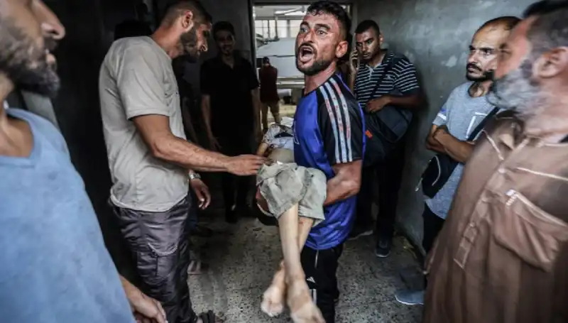 Gazze'de Kanlı Gün: İsrail, Bir Günde 90 Filistinliyi Hayattan Kopardı