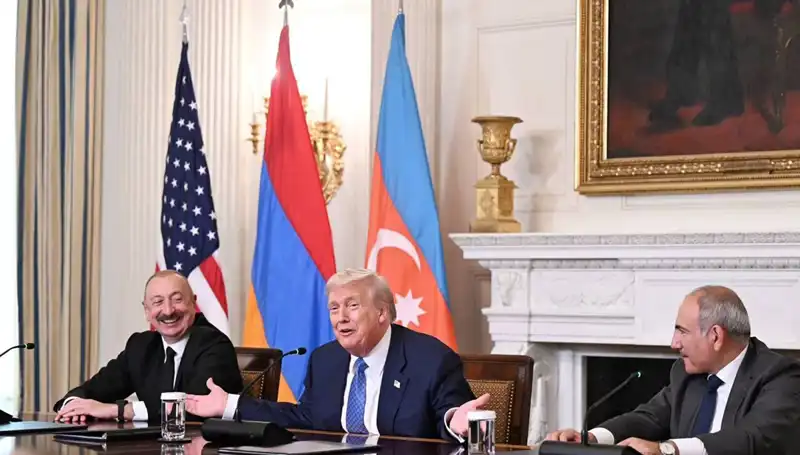 Aliyev'den Ermenistan'a Anayasa Çağrısı: Hızlı Adımlar Zamanı Geldi!