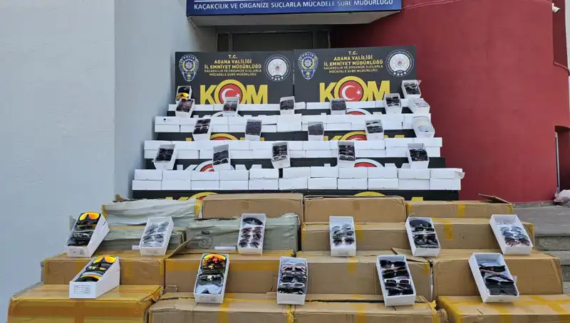 Adana'da 12 Bin Kaçak Güneş Gözlüğü Ele Geçirildi: Görülmemiş Operasyon