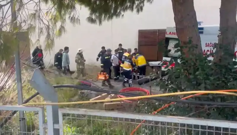 İstanbul'da Trafo Merkezinde Patlama: Olayda Bir İşçi Ağır Yaralandı