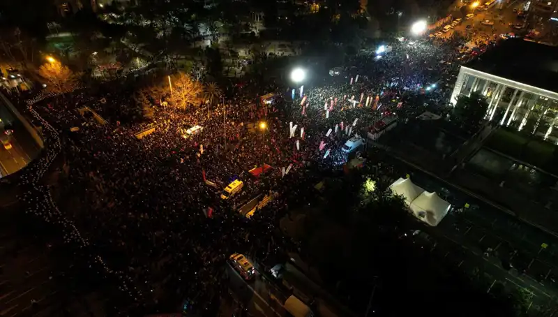 İstanbul, Ankara ve İzmir'de İmamoğlu Destekçileri Sokaklara Döküldü