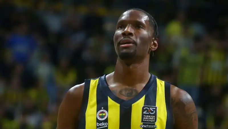 Nigel Hayes-Davis’in Yeni Takımı ile Geleceği Parlıyor