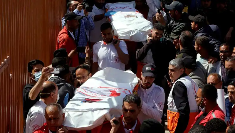 İsrail Katliamının Perde Arkası: Hayat Kurtarırken Kurban Edilenler