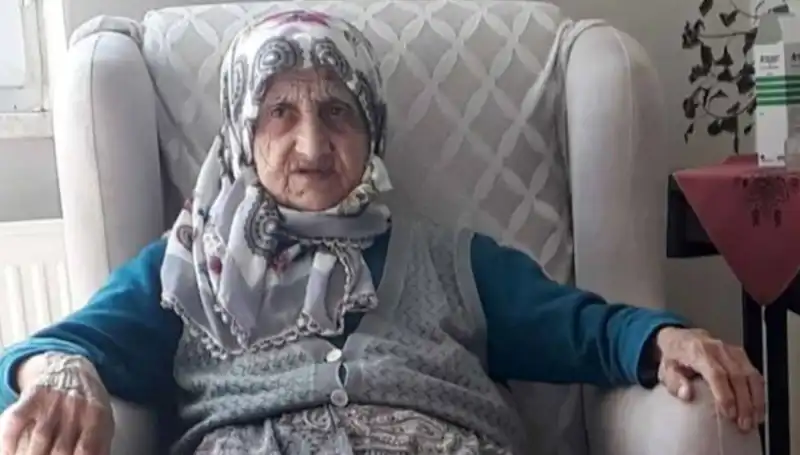 Kınık’ta Trafik Kazası: Yaşlı Kadın Hayatını Kaybetti, Olayın Perde Arkası!