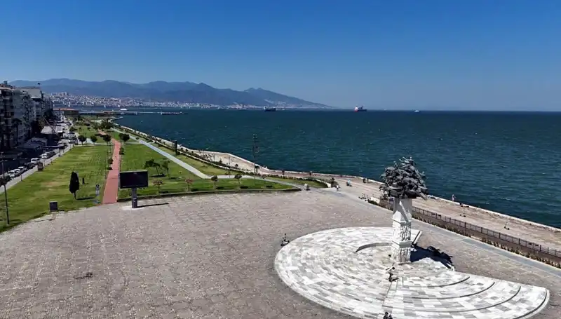 Sıcak Hava Dalgası: 40 Dereceyi Bulan Hava Trafiği Etkiledi